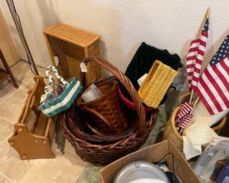 Baskets & Giant Baskets