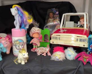 Vintage My Little Pony Thermous, Ponies, 1970s Pink Tonka Jeep, Bratz Holiday Doll, strawberry Shor