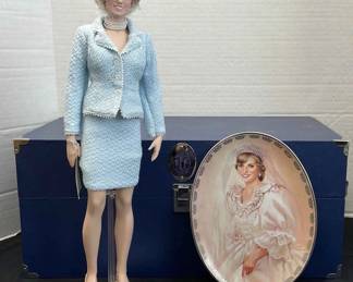 The Franklin Mint Princess Diana The Peoples Princess Portrait Doll 16 W closet Chest Clothes