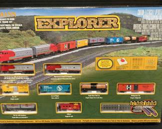 Bachmann Explorer Train Set