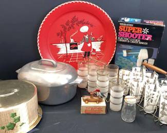 Vintage Kitchen Magnalite More