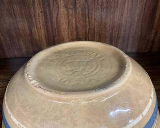 Farmhouse Yellowware Bowl
