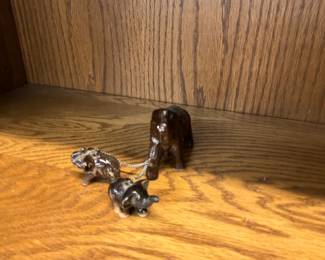 1960's - 1970's Ceramic Mother Elephant & 2 Babies Connected by Chain
