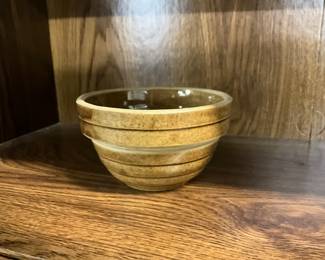 5" USA Pottery Bowl