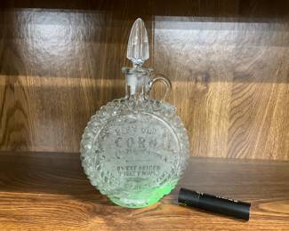 Uranium Clear Glass - Caspers Whiskey Decanter 