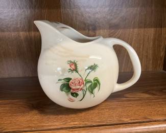 Universal Cambridge Ballerina Line - Ball Pitcher - Rose Pattern