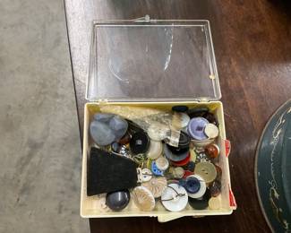 Container with Buttons
