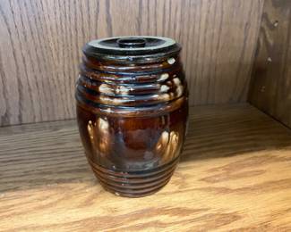 Brown Potty Jar w/Lid