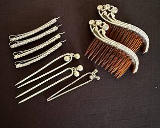 Hair clips and barrettes