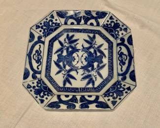 Vintage Chinoiserie Plate