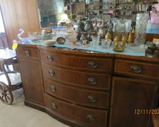 Vintage Berkley Duncan-Phyfe Buffet