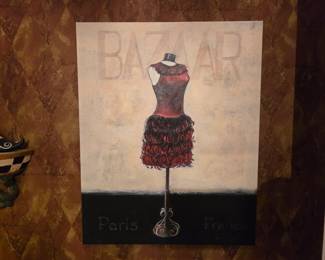 Lots of cool accessories in the bathroom with a focus on fashion and Paris.