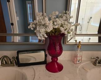 Did you know that looking at flowers can lower your heartbeat and your blood pressure. Picture looking at these every morning while you are brushing your teeth. Health benefits galore!