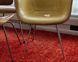 Herman Miller gold/yellow chair