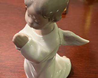 Lladro praying angel