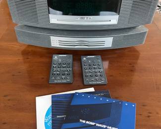 Bose Wave music system - 2014 - tested and working