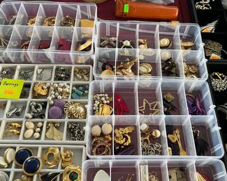 Earrings: clip & pierced