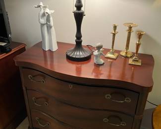 Mahogany 4 drawer chest