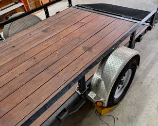 Utility Trailer with built in ramp