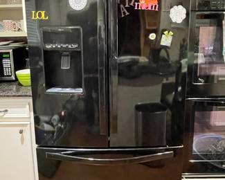 WHIRLPOOL REFRIGERATOR