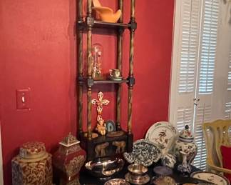 ELEPHANT MOTIF SHELF