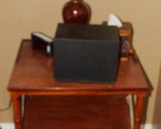 Ethan Allen Night Stand or End Table