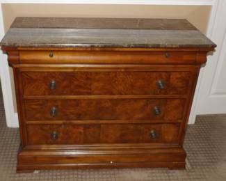 Ethan Allen Edwardian Style Ogee Marble Four Drawer Dresser