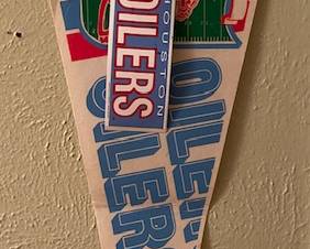 Luv, luv ya Blue!  Vintage Houston Oilers team memorabilia