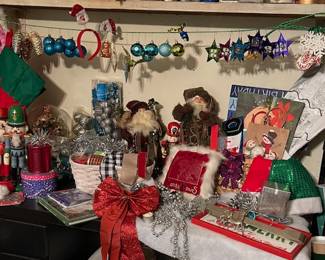 Assortment of Christmas items