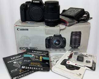 Canon EOS 700D