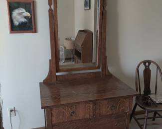 ANTIQUE WASH STAND/DRESSER/MIRROR