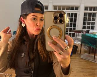 Big fan of the clip on earrings