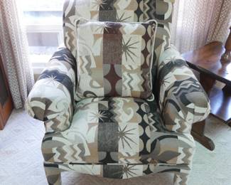 Upholstered Reading Chair | View detailed pictures and descriptions on placerauctions.com