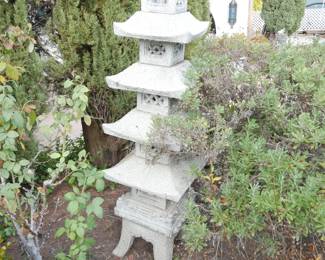 5' 5-Story Granite Pagoda Lantern Zen Garden Statue | View detailed pictures and descriptions on placerauctions.com