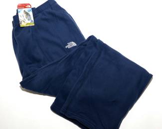 The Northface Men's TKA 100 Pants XXL | View detailed pictures and descriptions on placerauctions.com