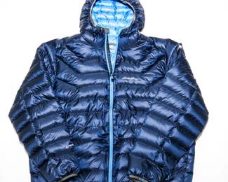 Eddie Bauer Puffer Hooded Jacket XXL | View detailed pictures and descriptions on placerauctions.com