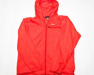Patagonia Waterproof Mens Jacket | View detailed pictures and descriptions on placerauctions.com