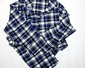 Latuza Long Sleeve Cotton Robe XXL | View detailed pictures and descriptions on placerauctions.com