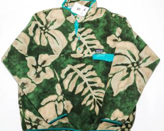 Patagonia Men's Lightweight Synchilla® Snap-T® Fleece Pullover XXL | View detailed pictures and descriptions on placerauctions.com