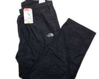 The Northface Men's TKA 100 Pants XXL | View detailed pictures and descriptions on placerauctions.com