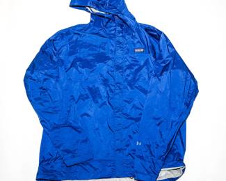 Patagonia Mens Torrentshell Rain Jacket | View detailed pictures and descriptions on placerauctions.com