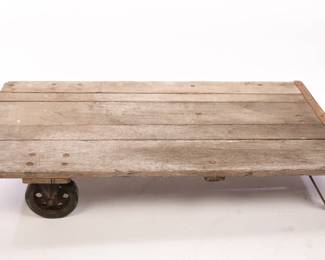 Thomas Truck Co. Railroad wooden cart/ Industrial coffee table 2/2