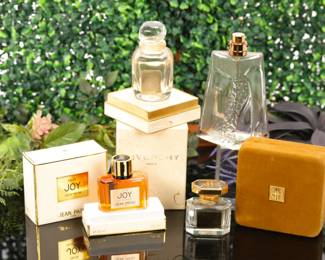 Vintage perfumes Joy +