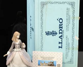 Lladro figurine