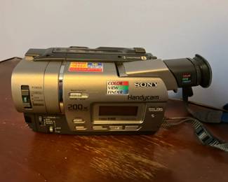Sony Handycam, CCD-TR517