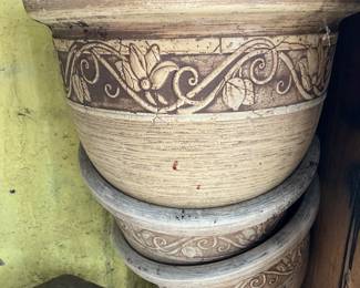 Large garden pots