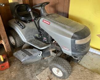 Craftsman riding lawn mower