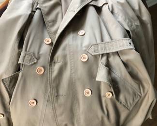 Original Vintage Yves St. Laurent men’s trench coat, Made In France, size Medium on the small medium size. Very good condition, could use dry cleaning
