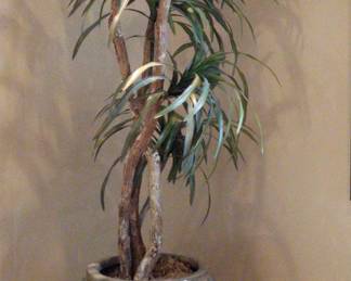 Blue Green Vietnamese Pot 