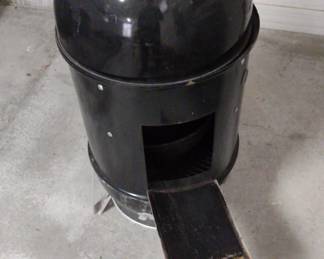 Weber Smokey Mountain BBQ Grill